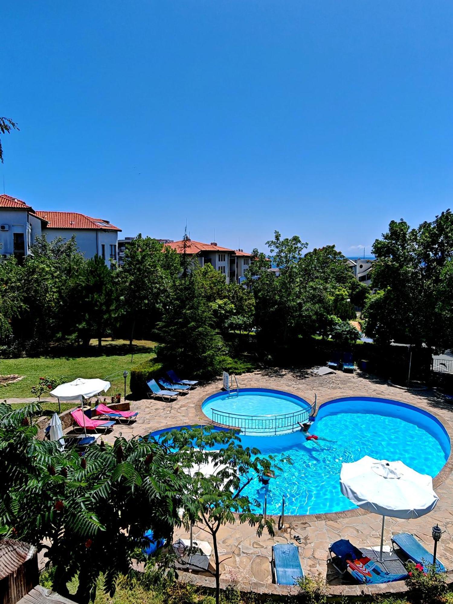 Marina Delfin Apartments - Top Location & Pet Friendly Sveti Vlas Dış mekan fotoğraf