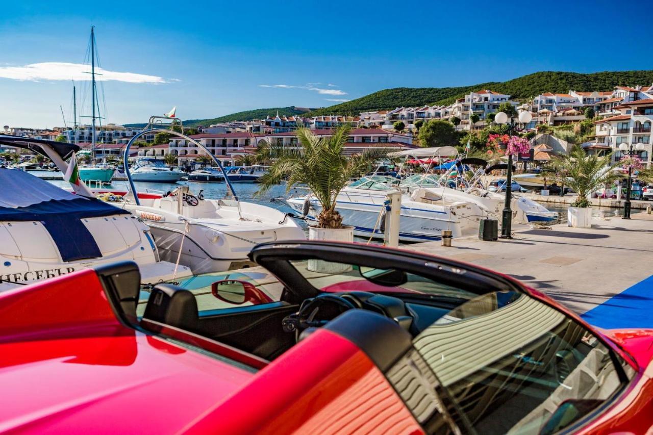 Marina Delfin Apartments - Top Location & Pet Friendly Sveti Vlas Dış mekan fotoğraf